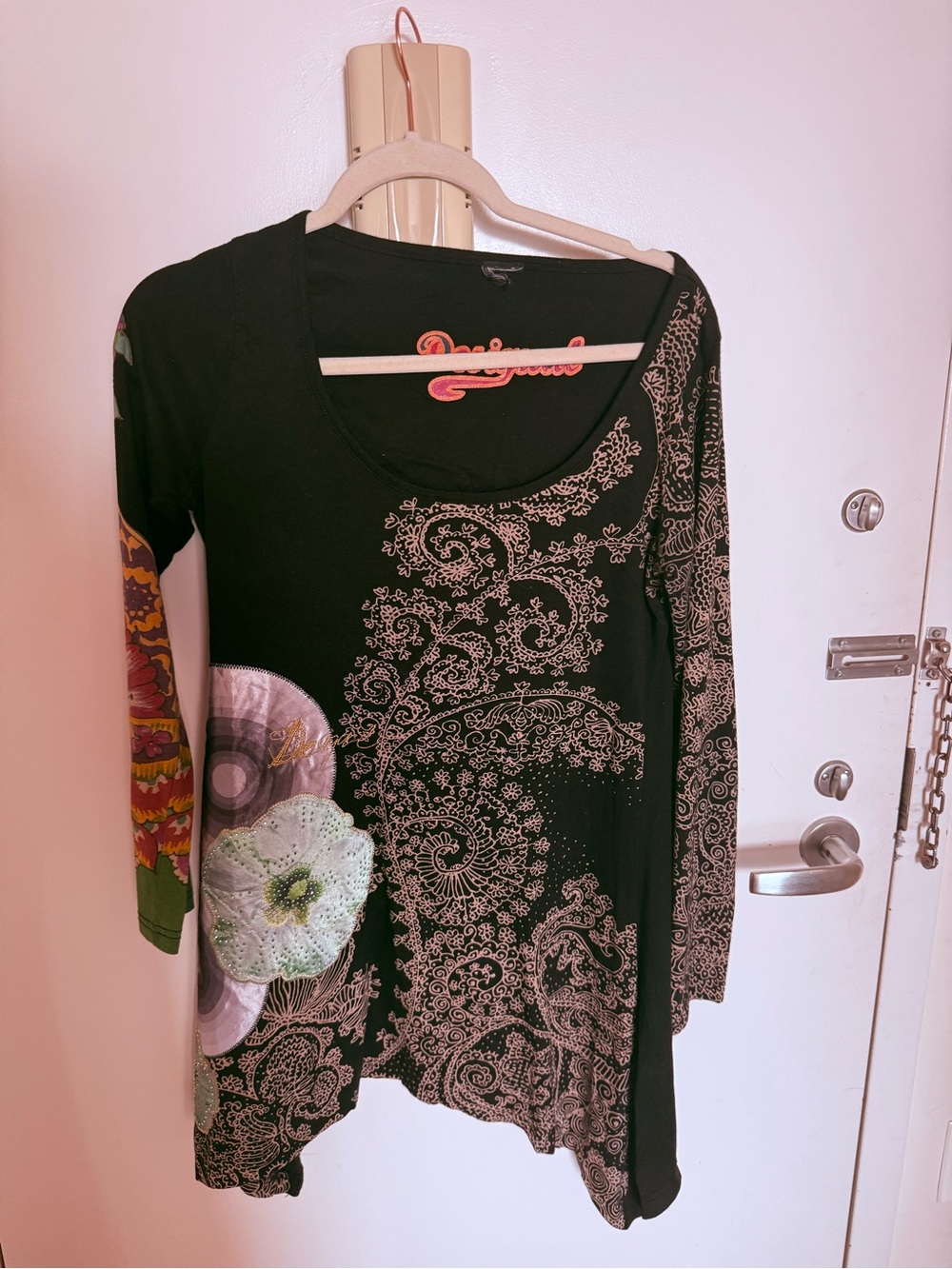 Black Floral Print Long Sleeve Women's Top